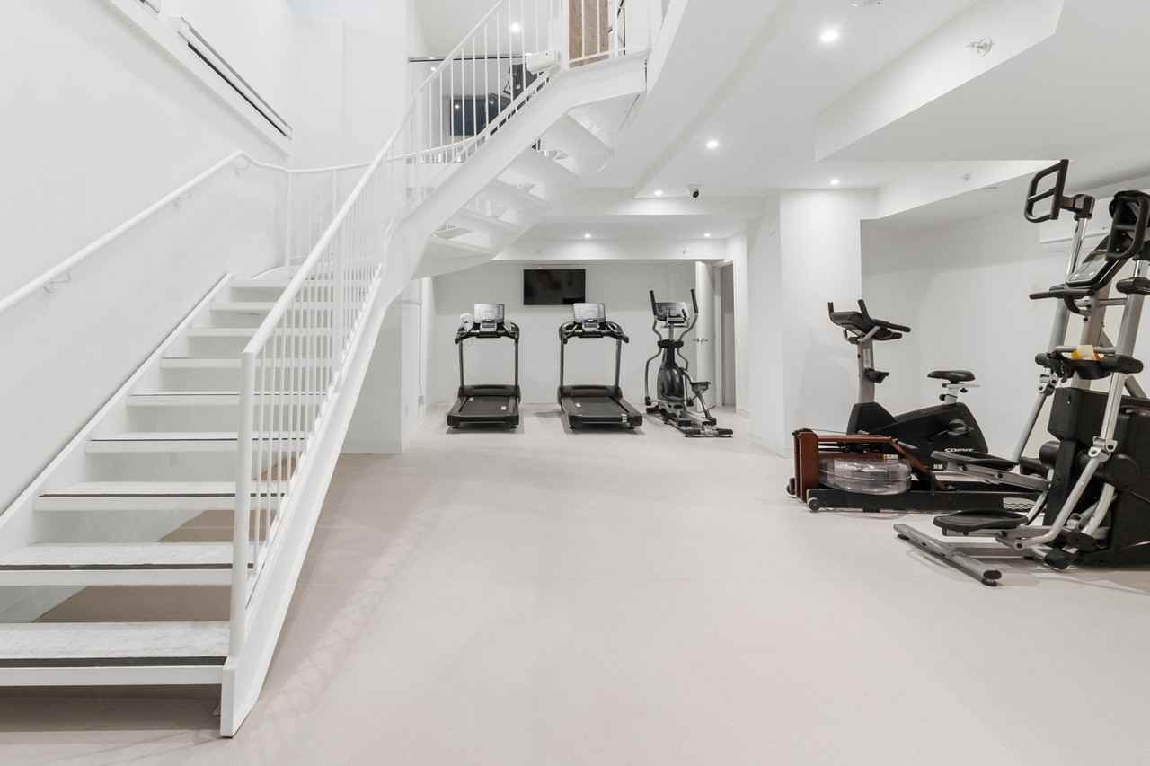 360 Rue Mayor - Photo 7 of 8