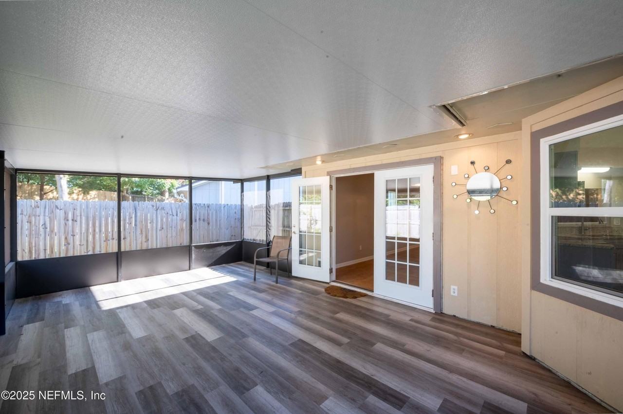 2080 Tanager Dr - Photo 6 of 43