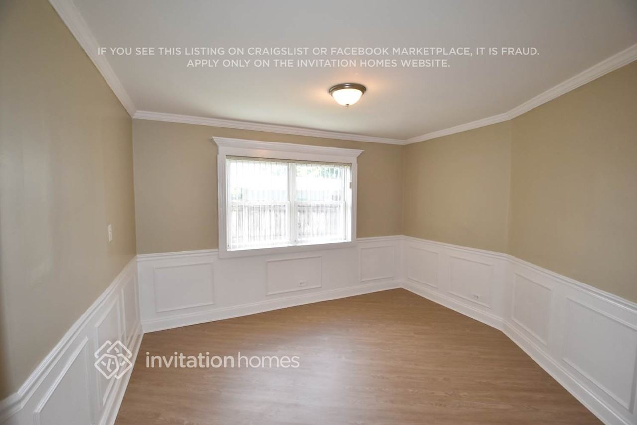 3317 Southwest 15th Court - Photo 3 of 17