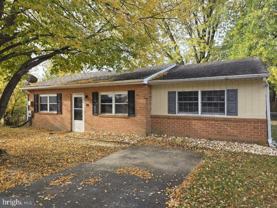 10 Archer Cir - Photo 1 of 1