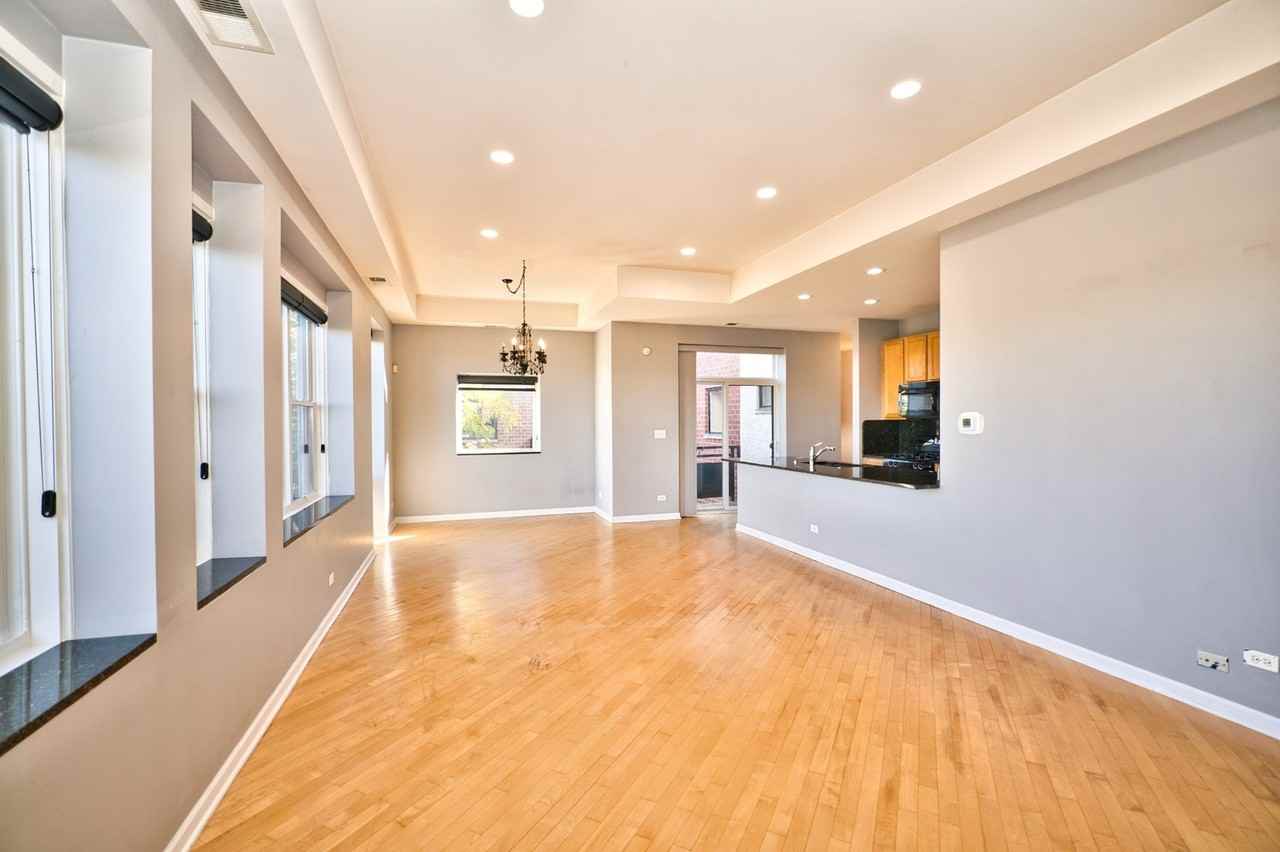 2317 West Wolfram Street ##515 - Photo 5 of 35