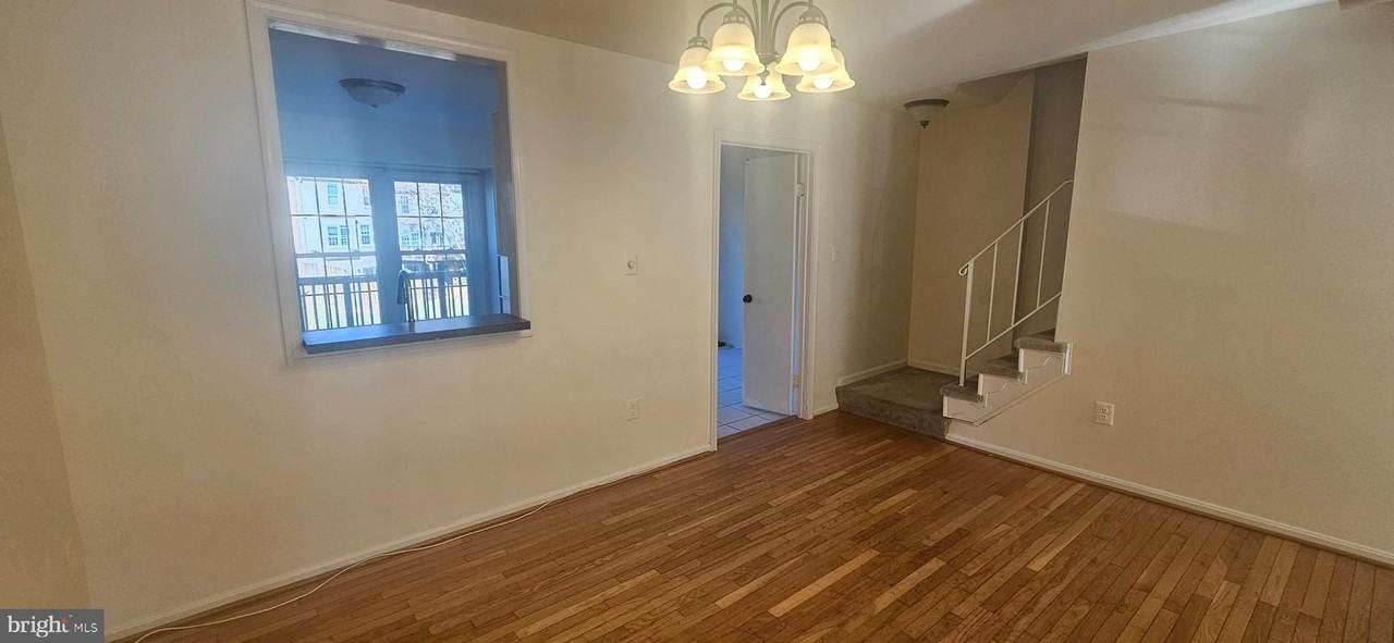 10483 Malone Ct - Photo 2 of 25