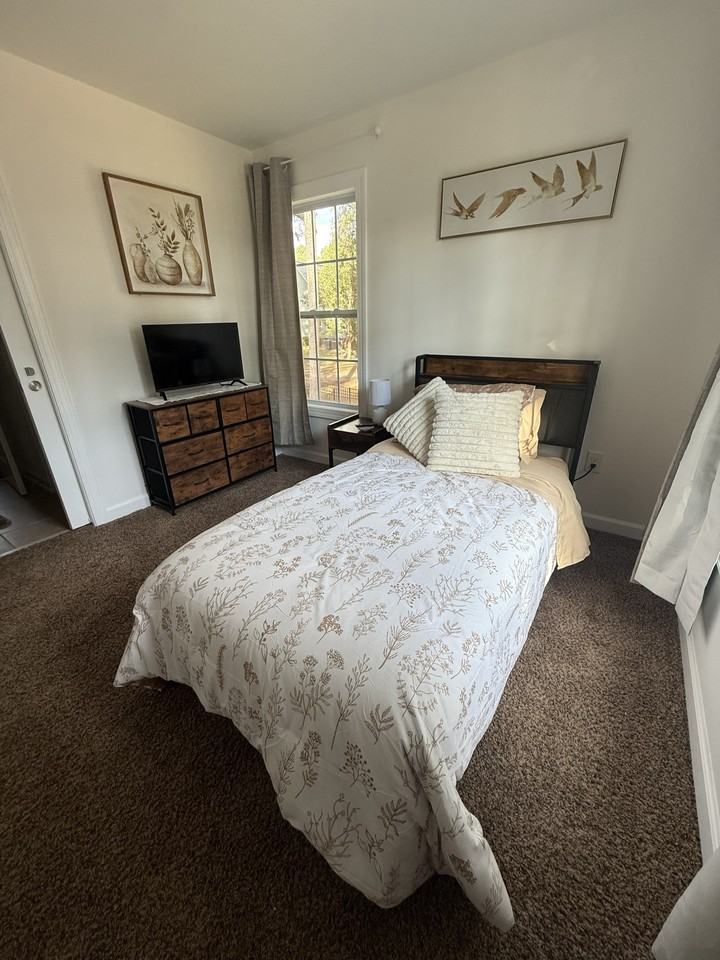 35 Pine Water Way - Photo 3 of 10