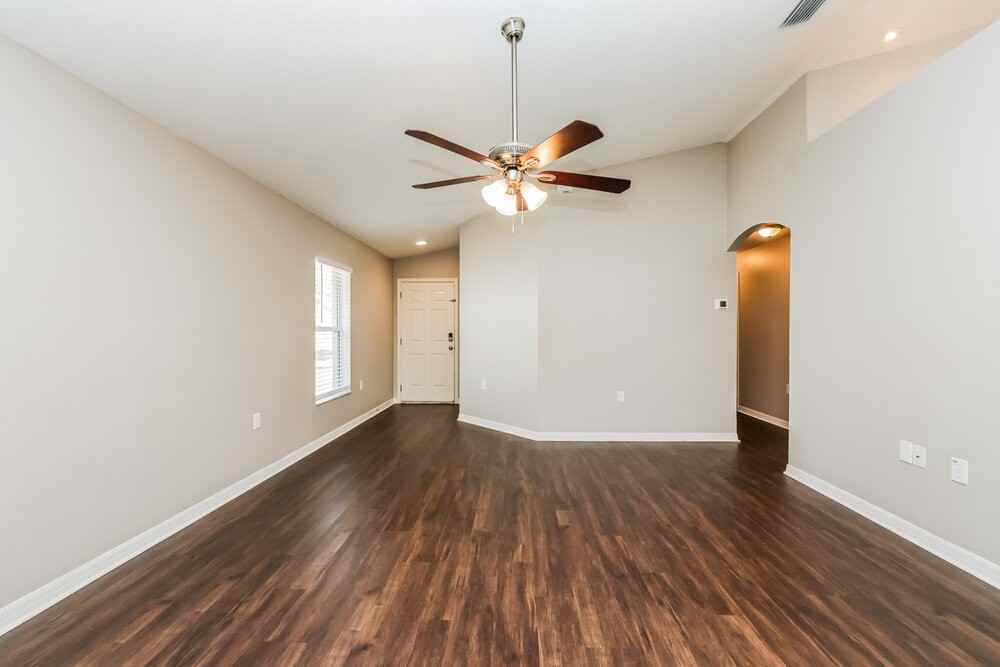 18530 Kentisbury Court - Photo 3 of 16