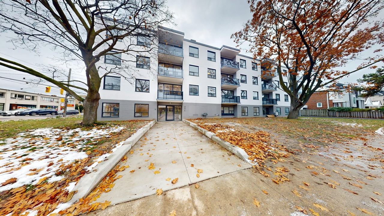 1 Marquette Avenue - Photo 5 of 35