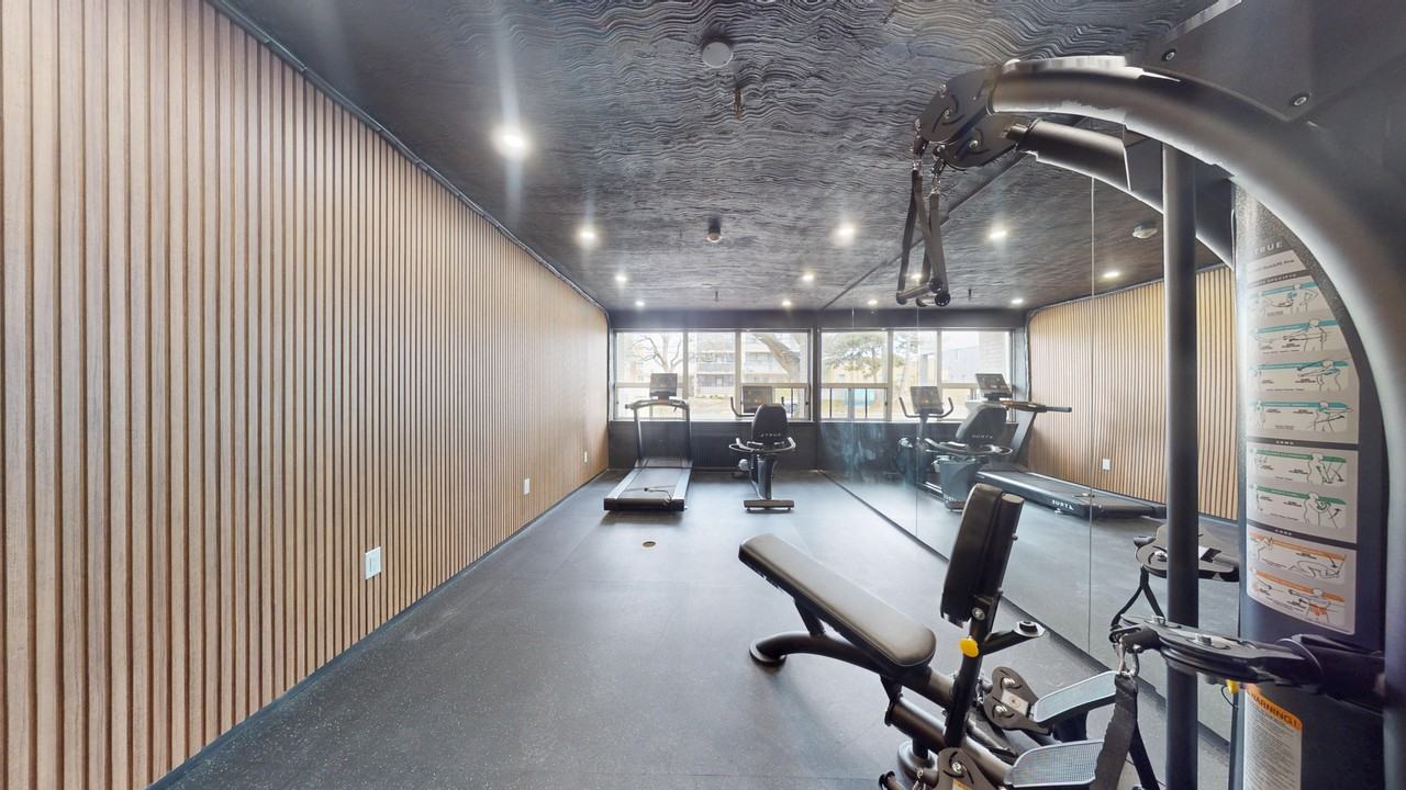 1 Marquette Avenue - Photo 7 of 35