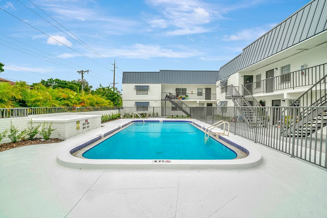 Welcome to The Waverly – South Tampa Living One Block from Bayshore  Apartments - 3602 S Macdill Ave Tampa FL | Zumper