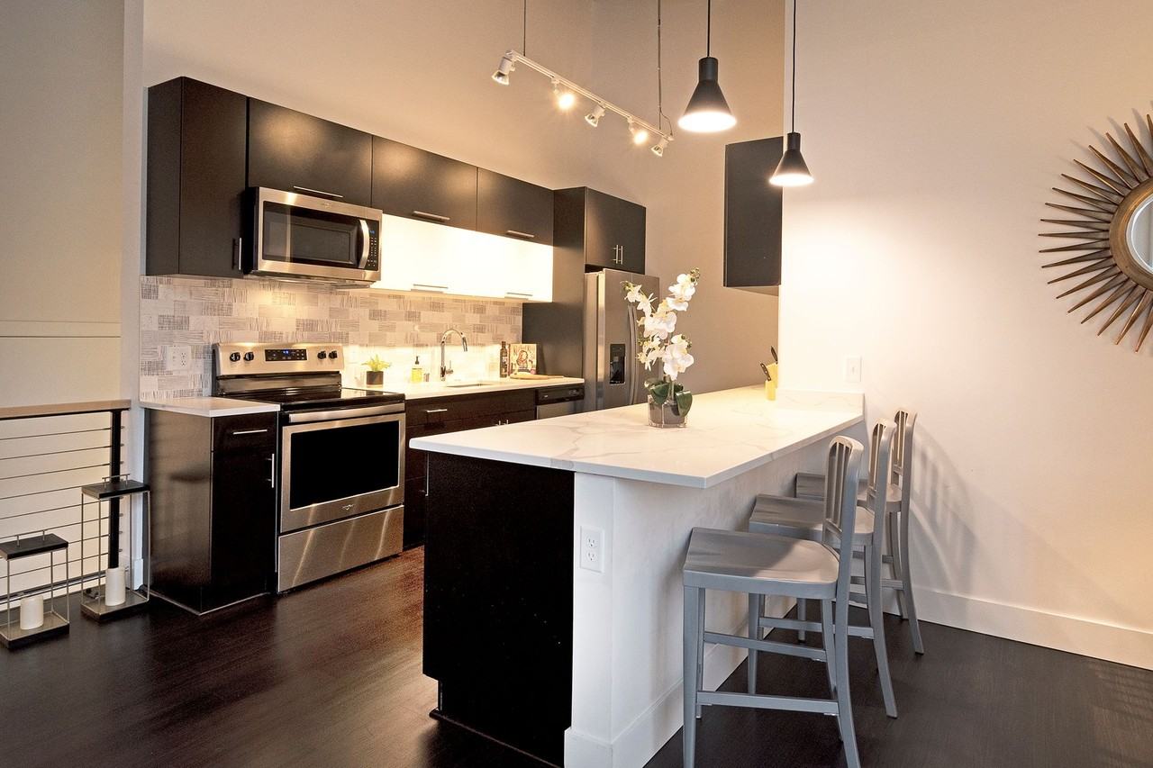 550 Ultra Lofts - Photo 2 of 24