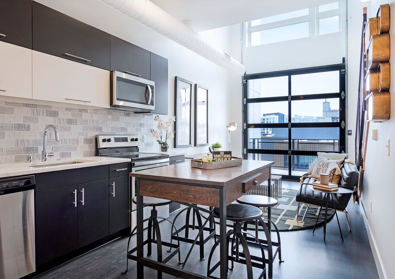 550 Ultra Lofts - Photo 6 of 24