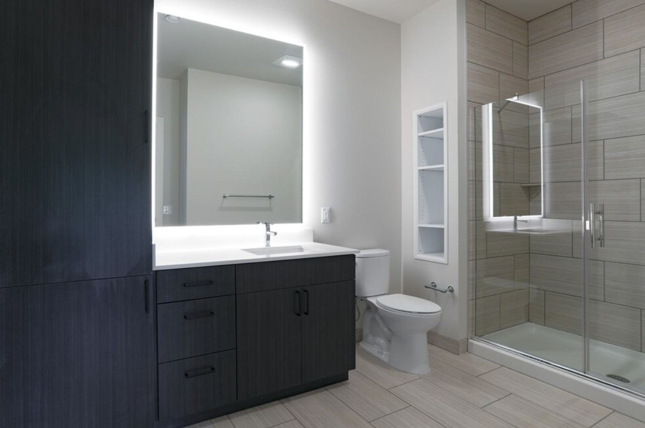 The Easton Apartments - Photo 5 of 14