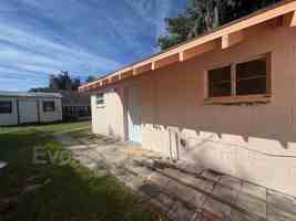 featured image of 710 N Grove St #C