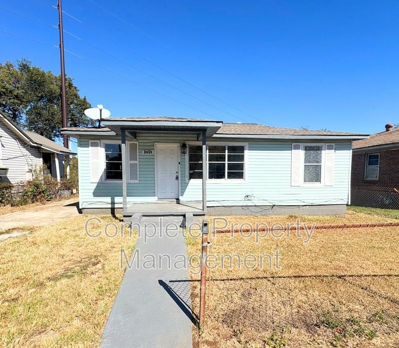 3435 33rd Pl N - Photo 2 of 20