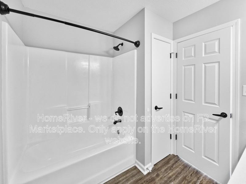 5534 Dollar Run Ln - Photo 7 of 23