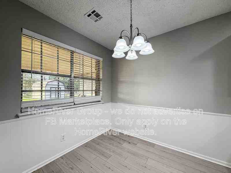 10624 East 113th Street North - Photo 4 of 25