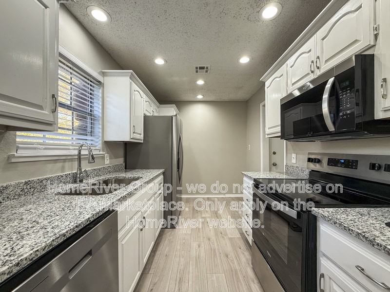 10624 East 113th Street North - Photo 5 of 25