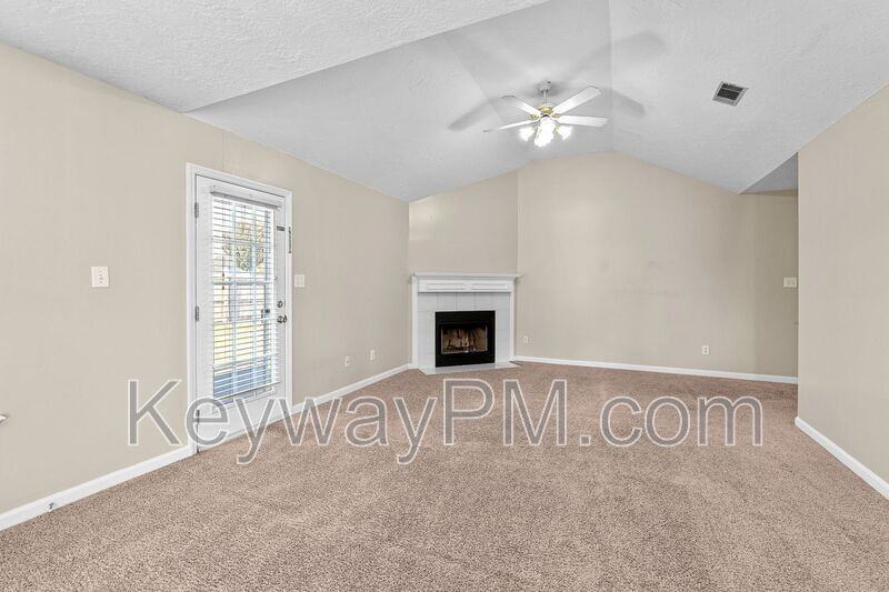 124 Summerfield Circle - Photo 6 of 28