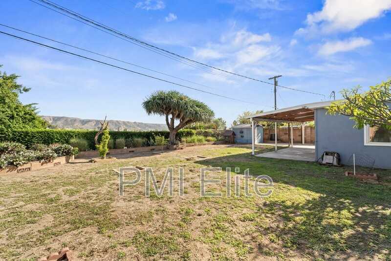 12660 Lazard St - Photo 3 of 29