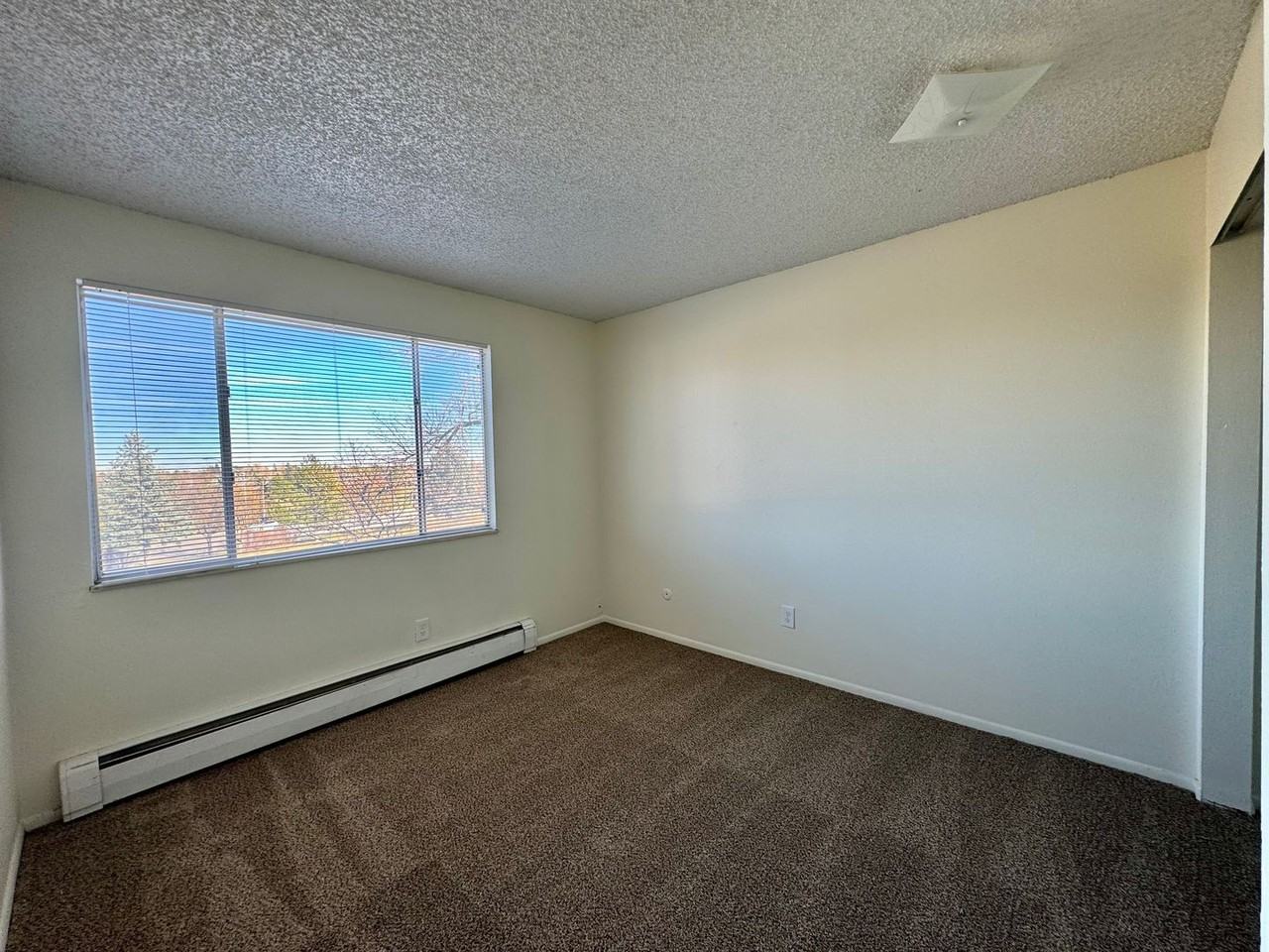 2897 Greenland Drive - Photo 5 of 22