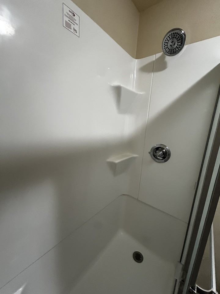 1102 Oxford Avenue ###7 - Photo 7 of 11