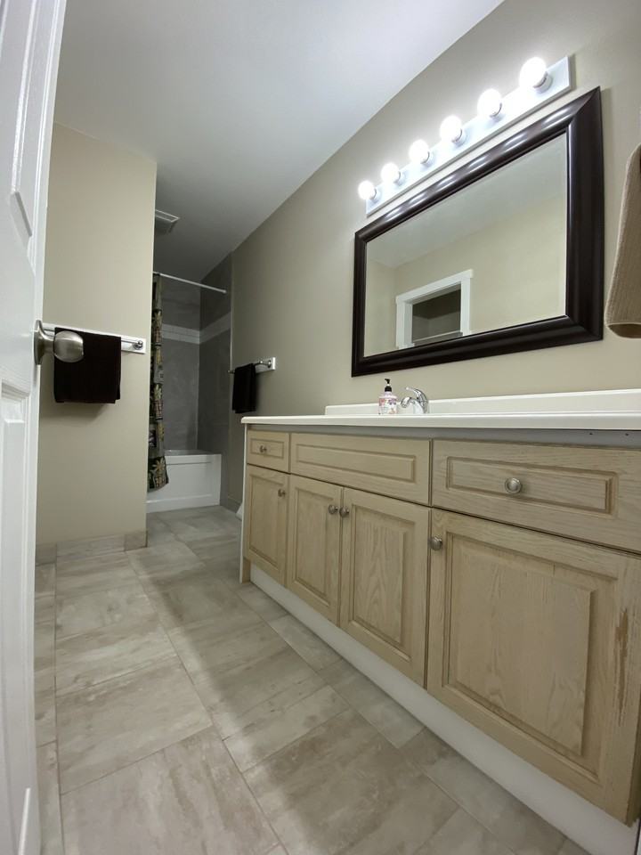 3429 19 Avenue Southeast - Photo 7 of 9