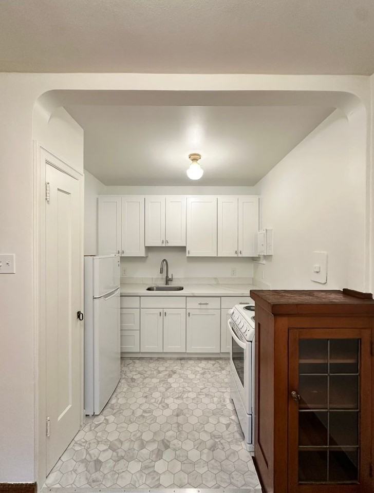 The Viking - Photo 4 of 20