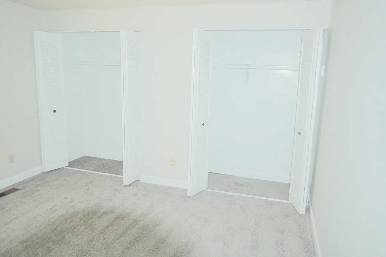 Willamette Center - Photo 7 of 19