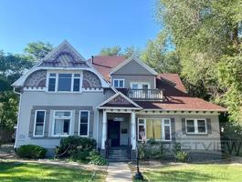 featured image of 501 12th Street