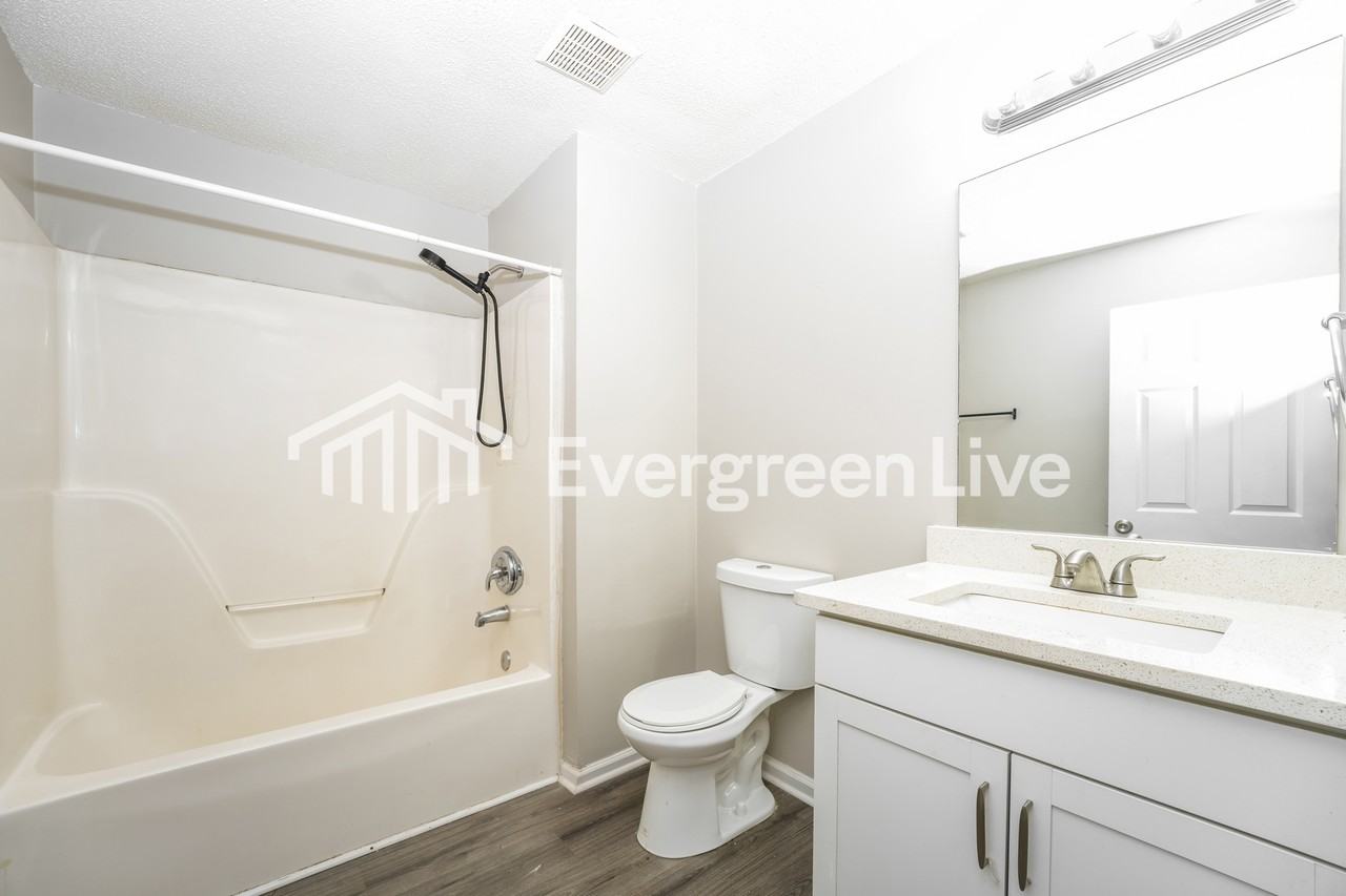 993 Brecken Ln - Photo 6 of 17