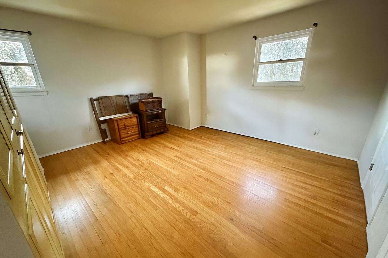 12 Todd Drive - Photo 6 of 10