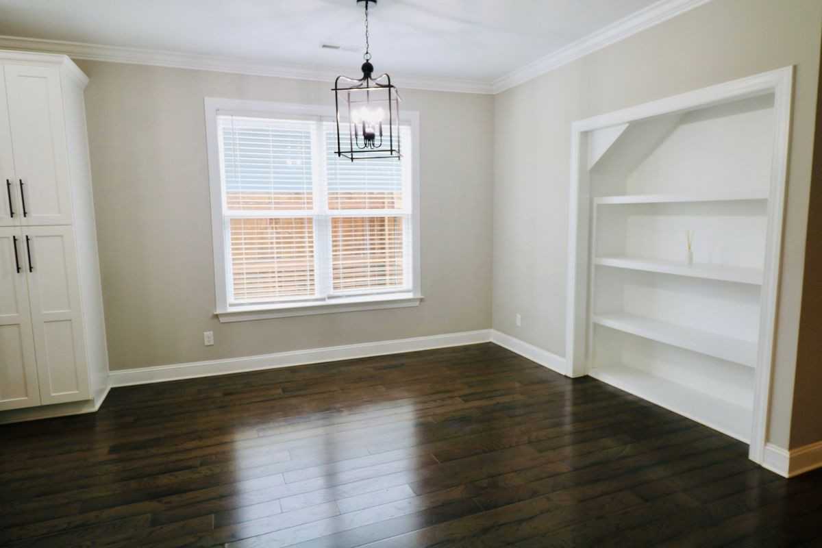 5468 Abby Grace Loop - Photo 7 of 32