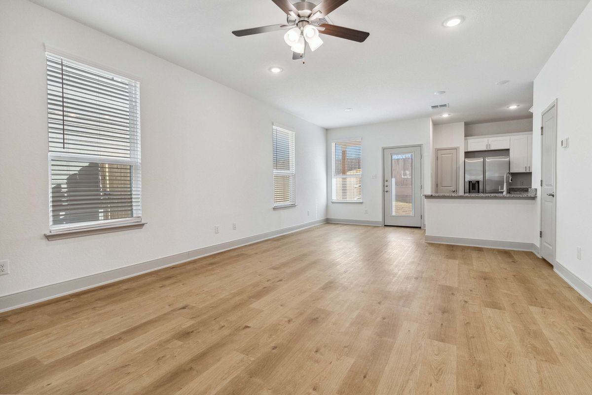 10203 Tulipwood Run ##102 - Photo 3 of 19