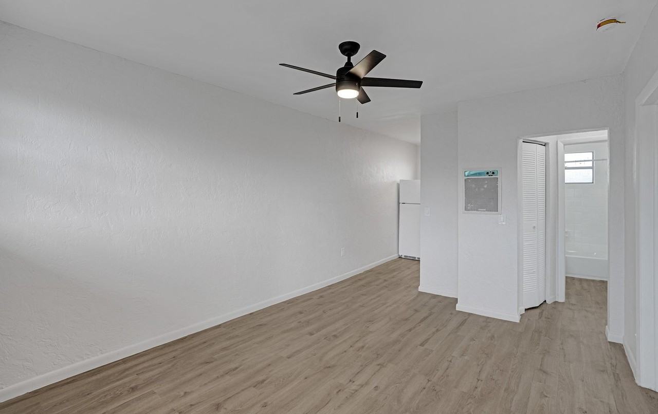 Remodeled 1/1 - Photo 4 of 22