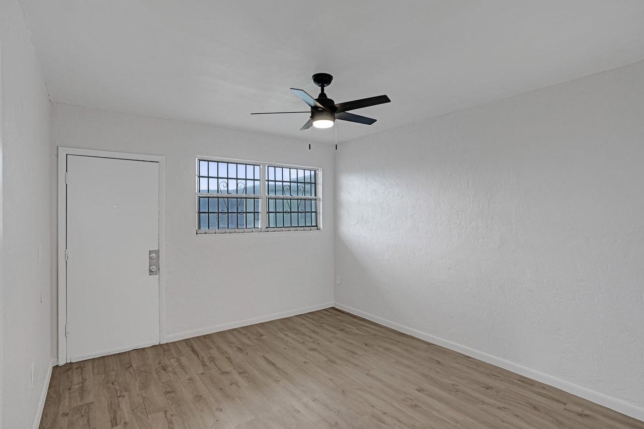 Remodeled 1/1 - Photo 5 of 22