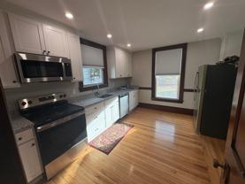 736 Pleasant St - Photo 1 of 1