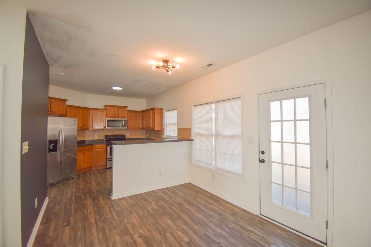 51 Craven Ct - Photo 6 of 25