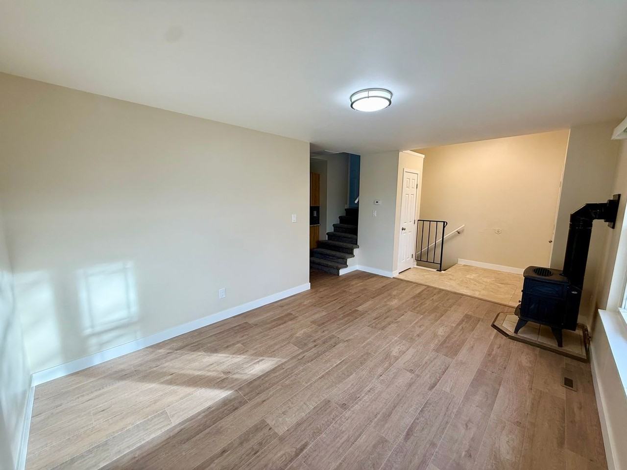 1504 Station Ct - Photo 7 of 31