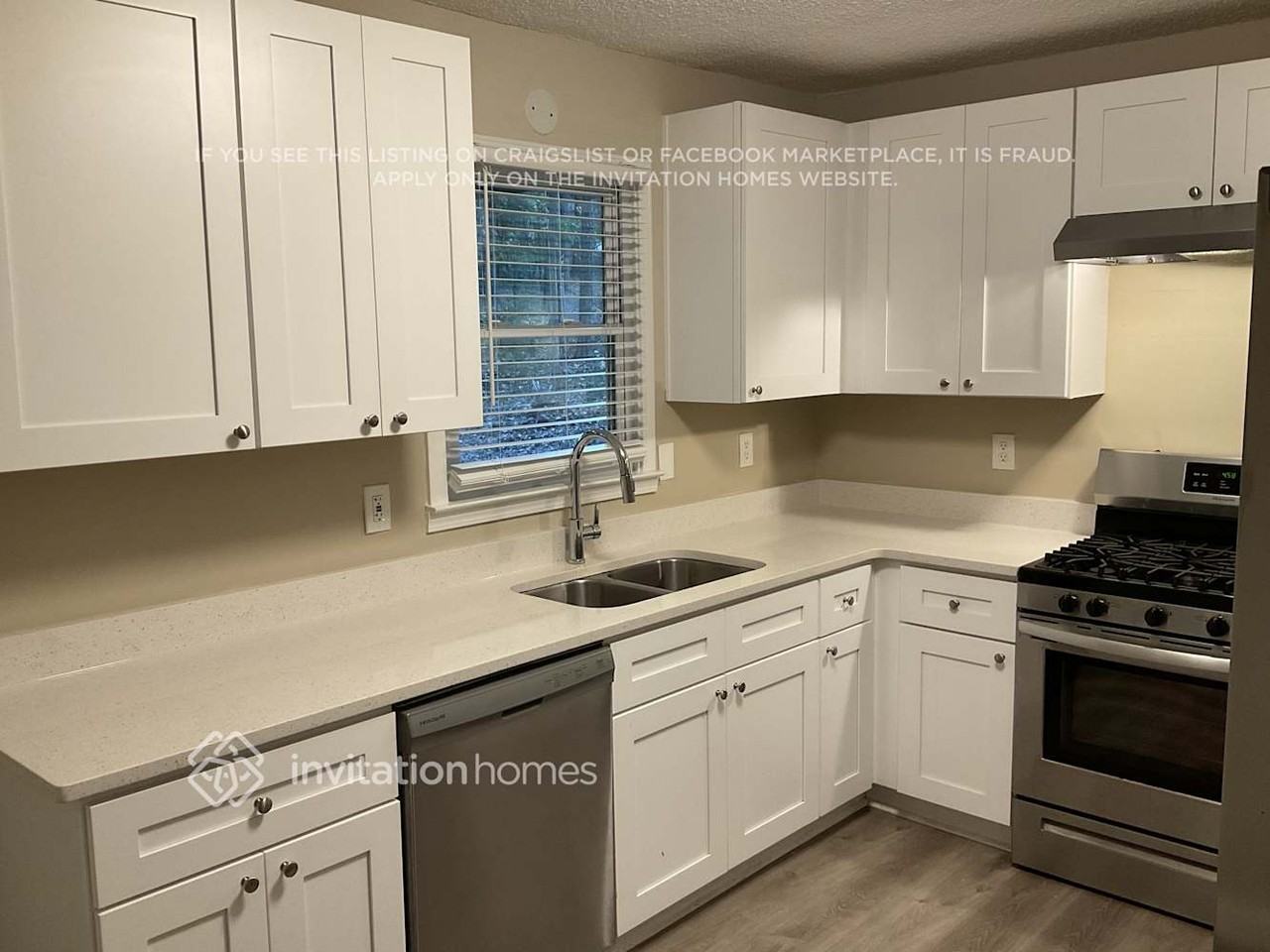 3607 Memorial Pkwy Nw - Photo 4 of 14