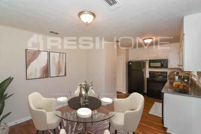 4145 Rocky Face Dr - Photo 3 of 18