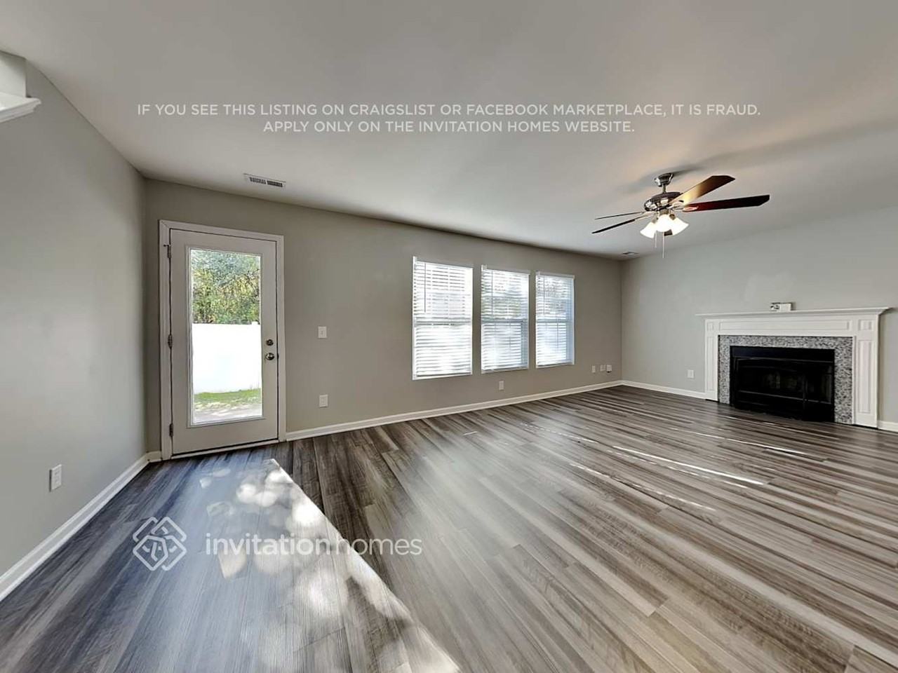 3770 Burtons Barn St - Photo 4 of 19