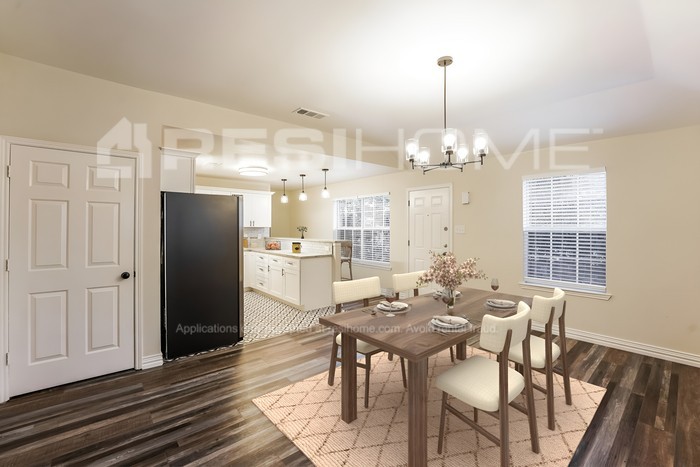 2719 Gertrude Ave - Photo 3 of 16