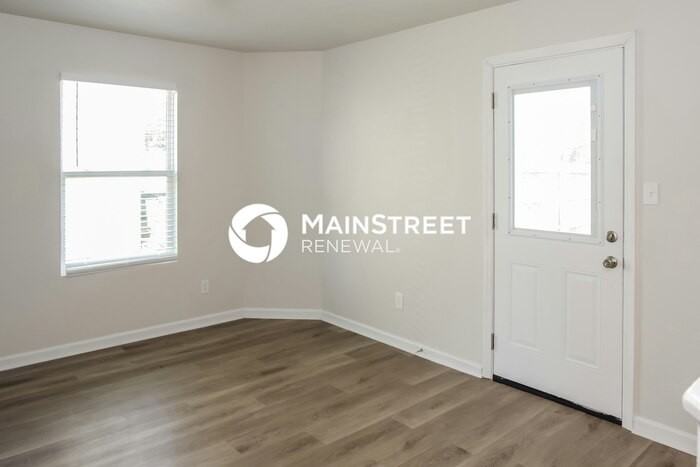 129 Elmhurst Drive - Photo 5 of 17