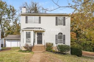 featured image of 924 Ilawood Dr