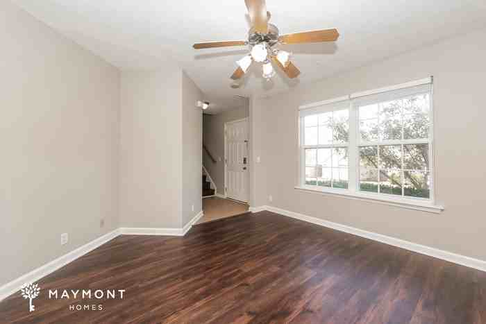 7904 Rainey Dr - Photo 5 of 11