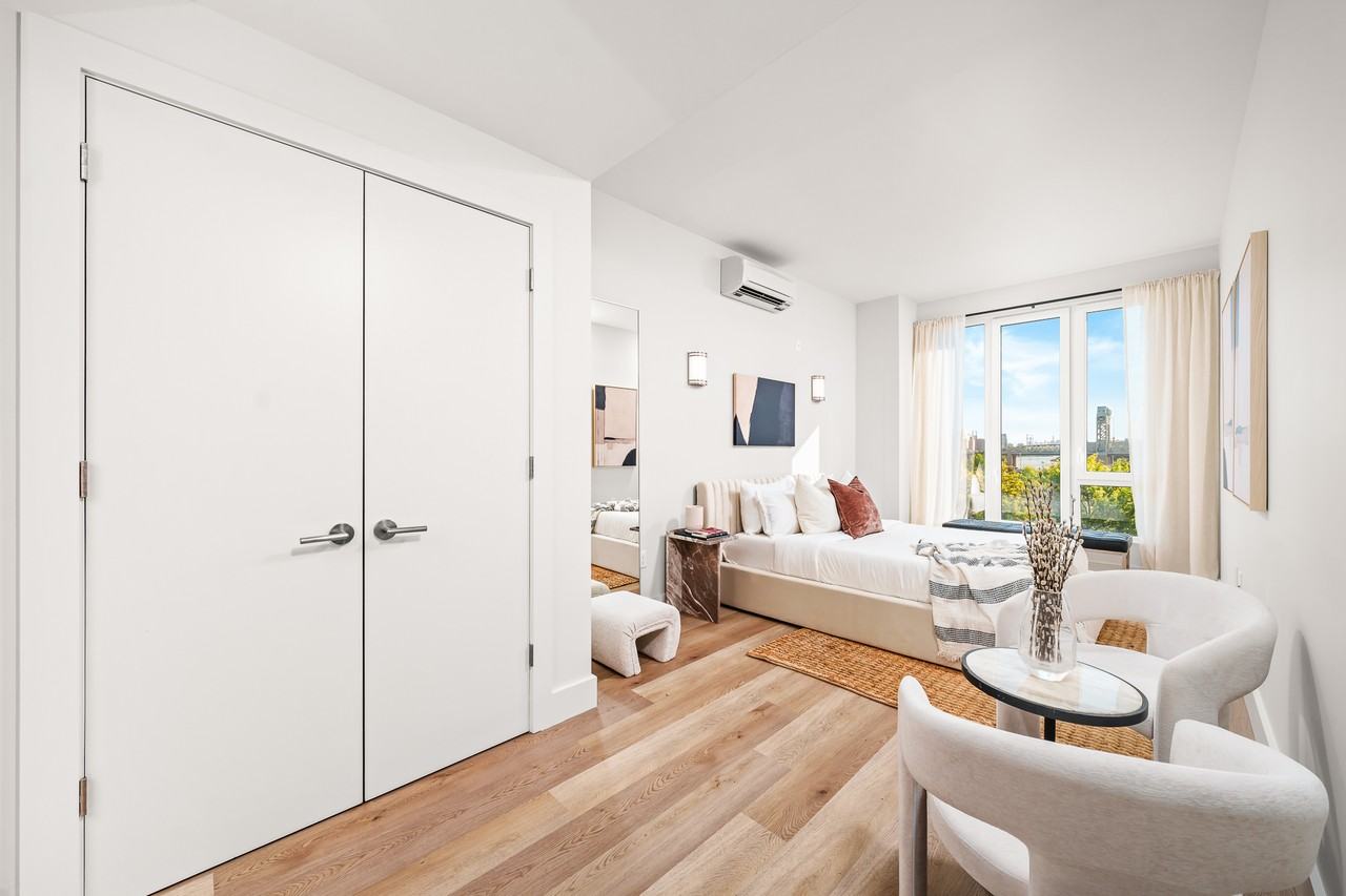 91 Bruckner Boulevard #203 - Photo 5 of 31