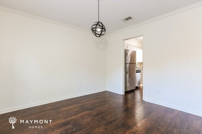 1401 Jennifer Dr - Photo 6 of 14