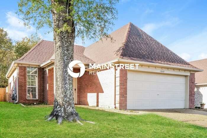 7040 Millers Glen Way - Photo 2 of 18