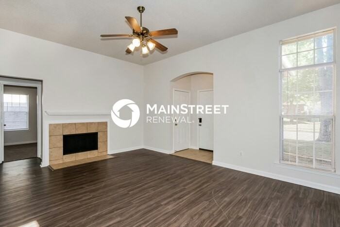 7040 Millers Glen Way - Photo 5 of 18