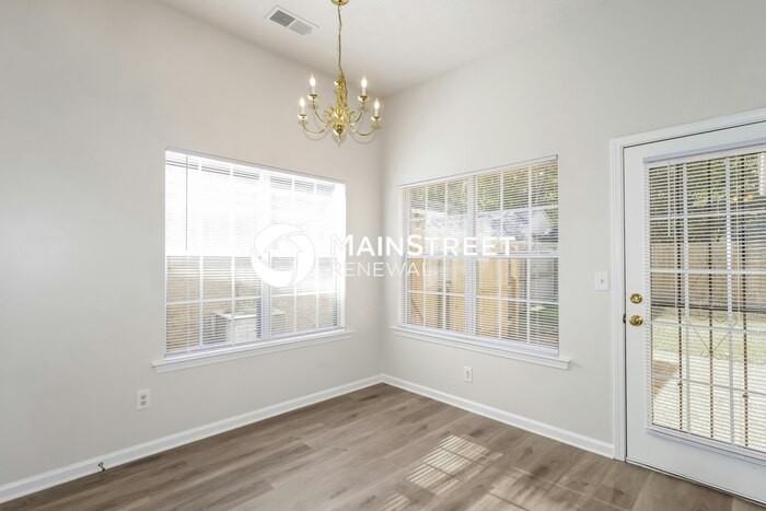 7040 Millers Glen Way - Photo 7 of 18