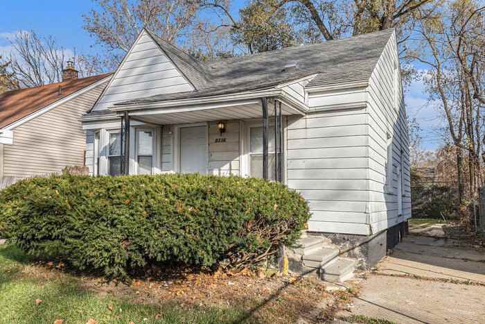 9336 Sussex St - Photo 4 of 20