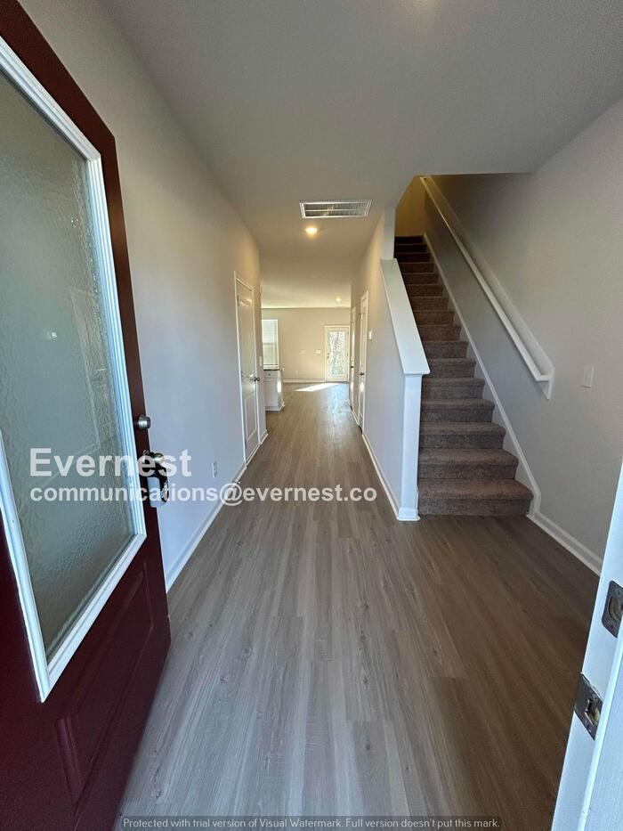 2138 Willow Glen Dr - Photo 2 of 24